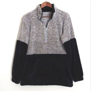 Soft Colorblock Sherpa Quarter Zip Pullover size Small